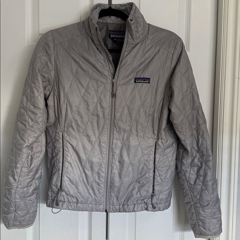 Patagonia Light Gray Quilted Jacket